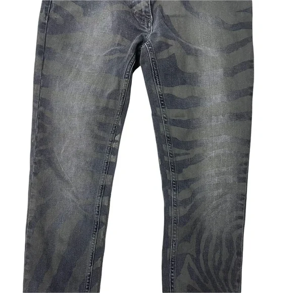 SANDRO Women's Black Washed Green Zebra Print Skinny Denim Jeans Size 40 EUC - Picture 3 of 11